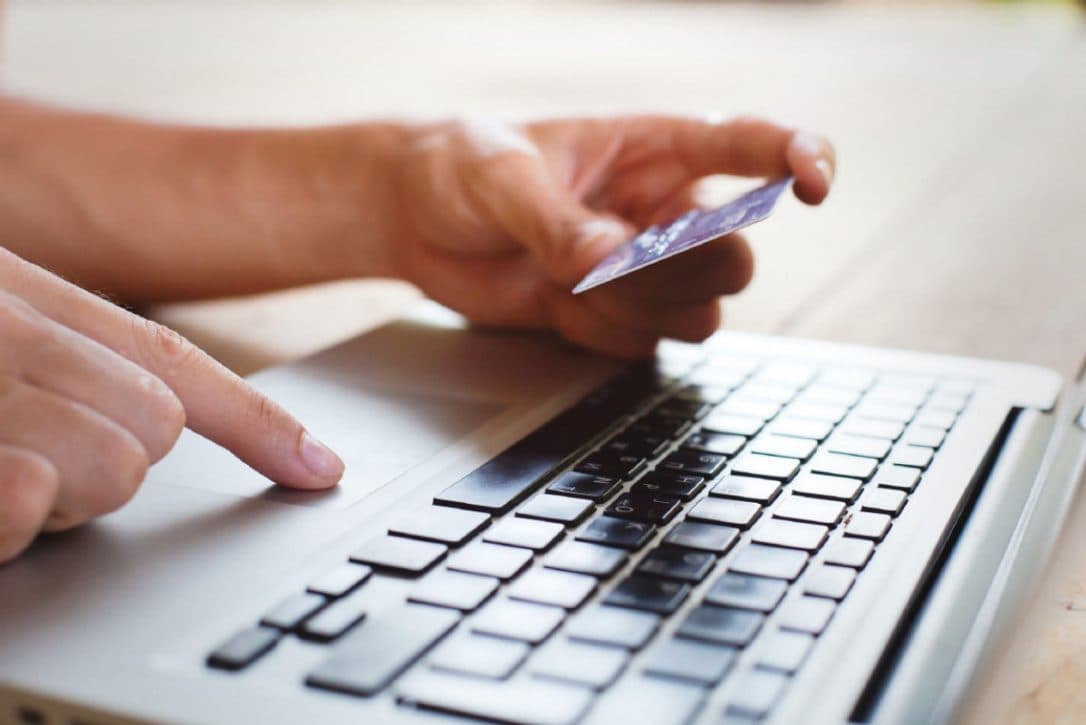 Five step guide to generating direct hotel bookings online
