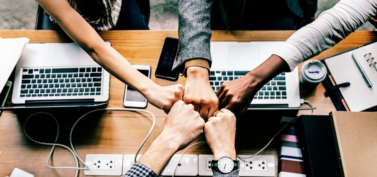 How to increase traffic to your hospitality business website
